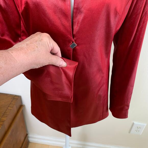 Vintage Bebe Size 6 Satiny Blazer Coat Jacket Red Gold Button Accent Formal - Picture 5 of 10